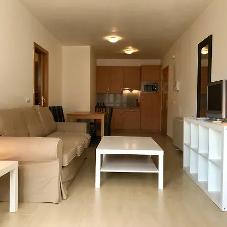 Deluxe A Pie De Pista Miramar Lägenhet