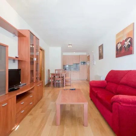 Deluxe A Pie De Pista Miramar