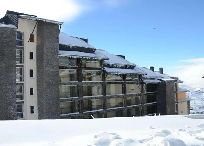 Deluxe A Pie De Pista Miramar * 塞拉内华达